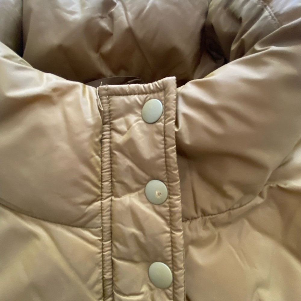 Aerie Camel Puffer Vest - Picture 3 of 8